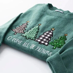 Love in Faith “O Come All Ye Faithful” Embellished Christmas Sweater, sz Large